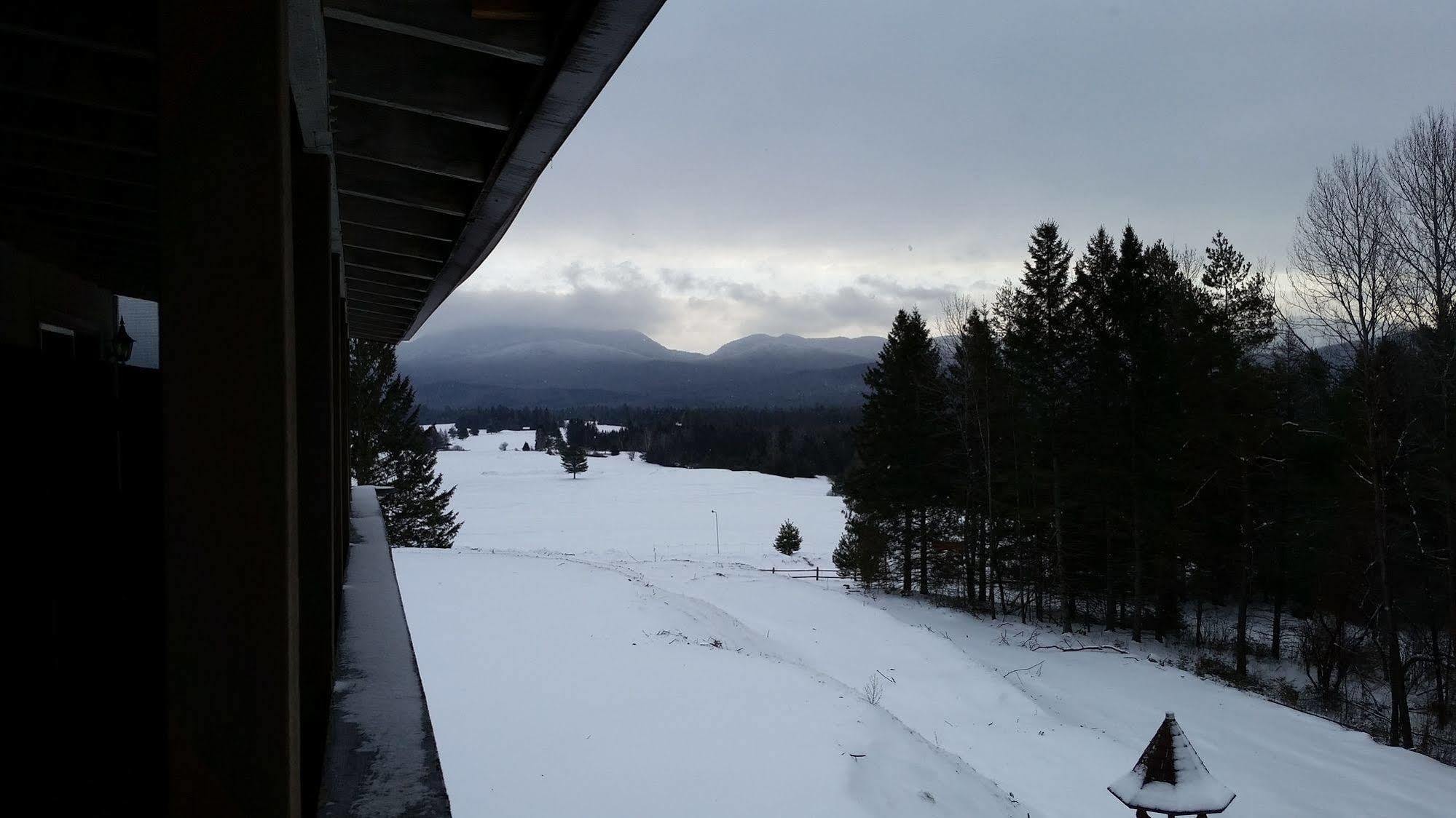 Alpine Inn Лейк Плесид Екстериор снимка